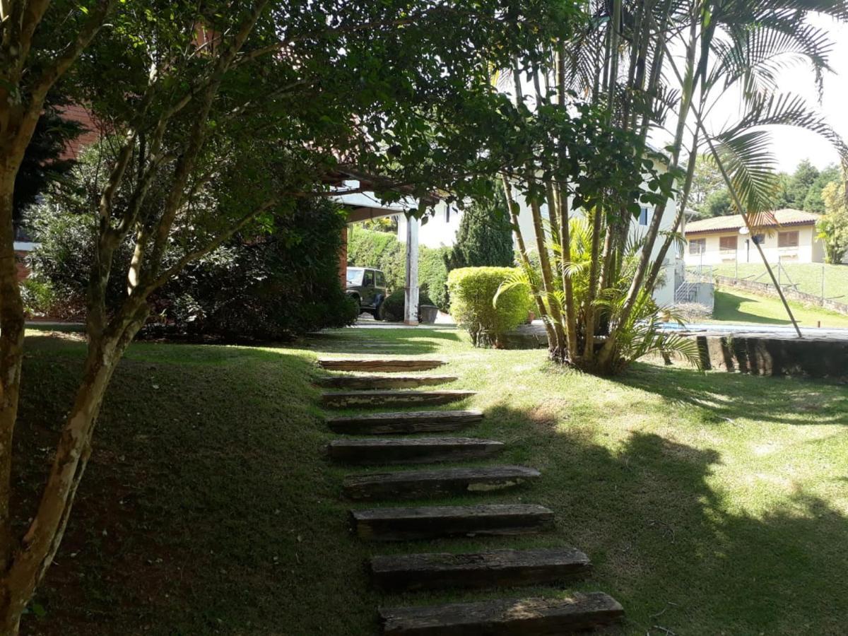 Alugo Linda Casa De Campo Perto De Sao Paulo Com Otimo Jardim, Piscina E Lareira. Sara-Sara Exterior photo